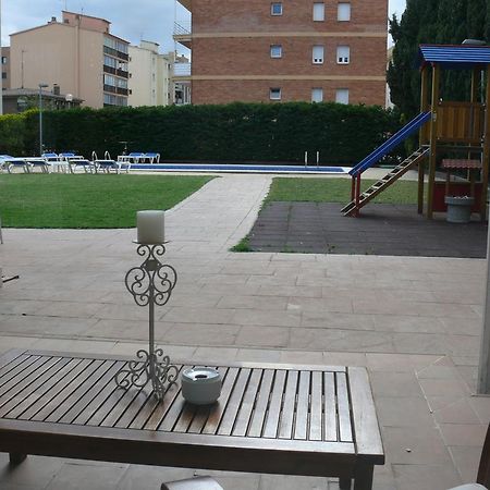 Bay Hotel Roses Exterior foto